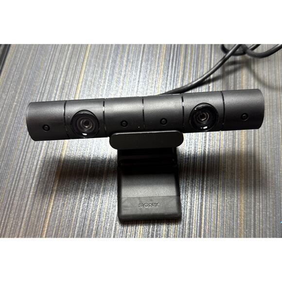 Sony Playstation PS4 Camera VR Broadcasting Gameplay Streaming - Picture 1 of 1